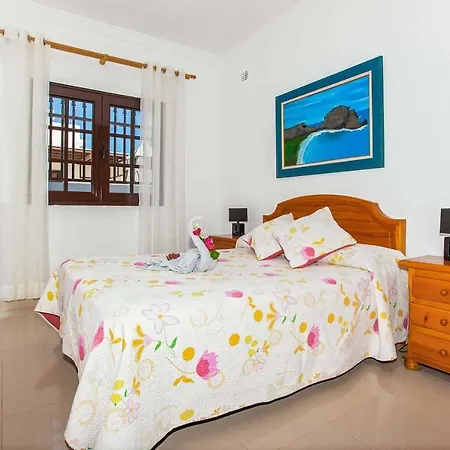 Playa Honda Sleeps 4 Wifi Villa Playa Honda (Lanzarote)